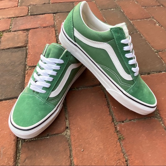 Vans Shoes - Vans OldSkool green suede wmns 7.5 mens 6